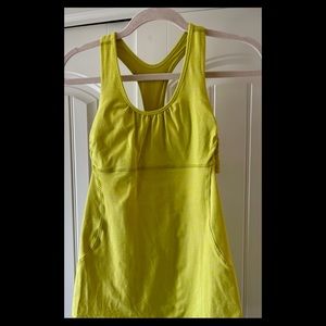 Lululemon Neon bright yellow Tank Top Size 4 Scoop Neck Racerback Cutouts